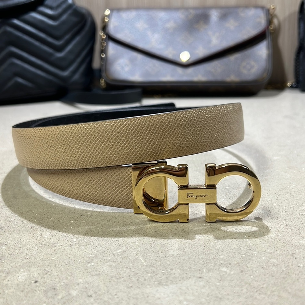 Ferragamo womens belt nude 29 inches length